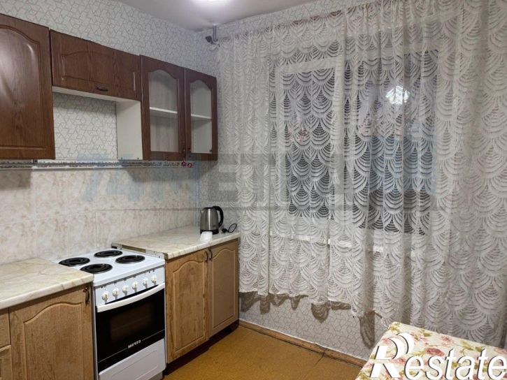 2-комн квартира Победы пр-кт, 335