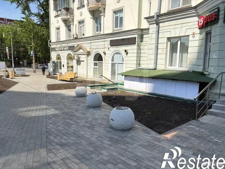 Торговое помещение улица Блюхера, 51,  д. 51