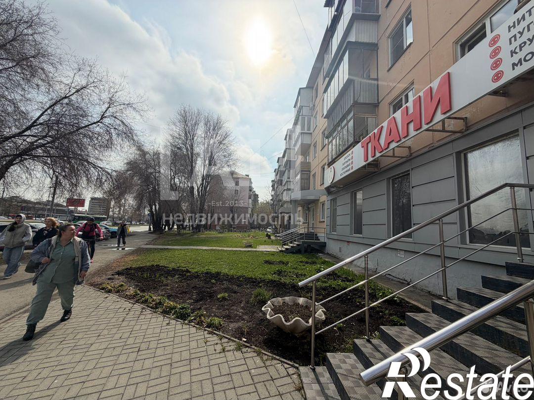 Сдать торговое помещение за 228 000 рублей на улица Цвиллинга, 90