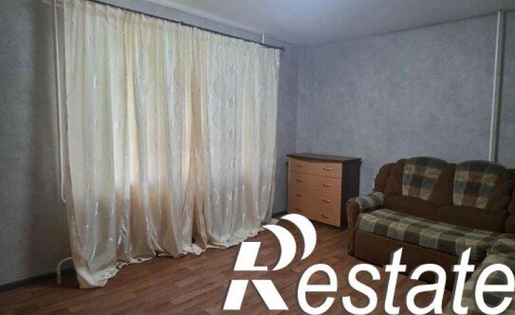 2-комн квартира проспект Победы, 350,  д. 350