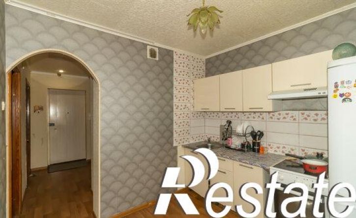 2-комн квартира проспект Победы, 350,  д. 350