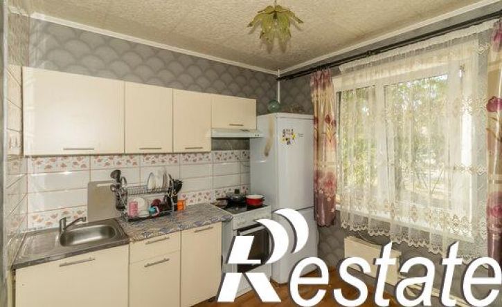 2-комн квартира проспект Победы, 350,  д. 350