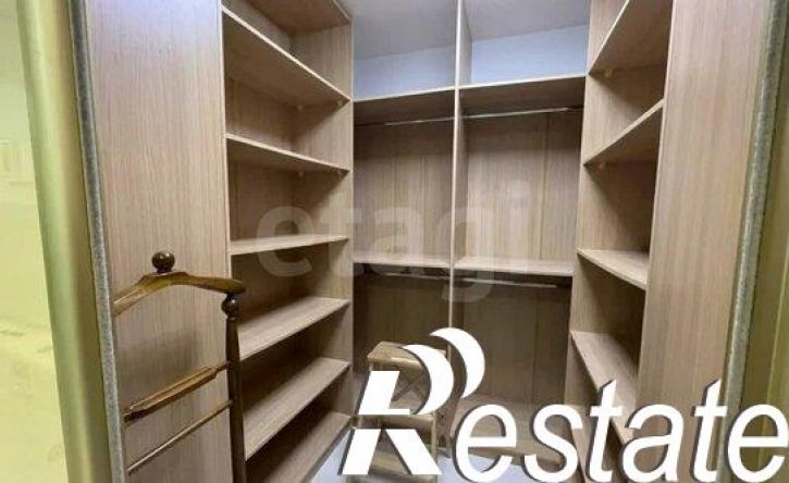3-комн квартира улица Молодогвардейцев, 60А,  д. 60А