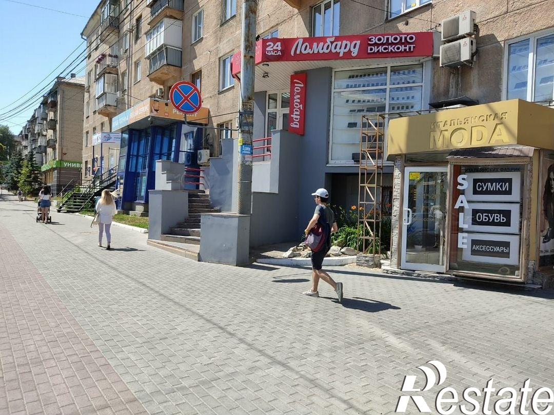 Сдать торговое помещение за 85 000 рублей на улица Энгельса, 30