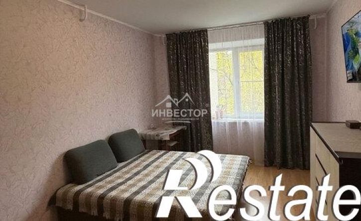 3-комн квартира улица Братьев Кашириных, 102,  д. 102