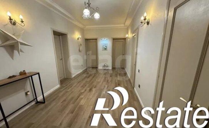 3-комн квартира улица Доватора, 24Б,  д. 24Б