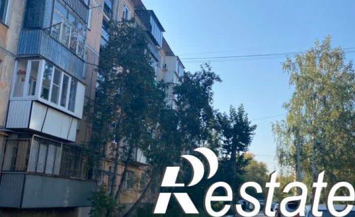 2-комн квартира улица Дзержинского, 107,  д. 107