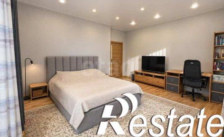2-комн квартира улица Бейвеля, 18,  д. 18