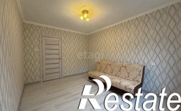 3-комн квартира улица 250-летия Челябинска, 20,  д. 20