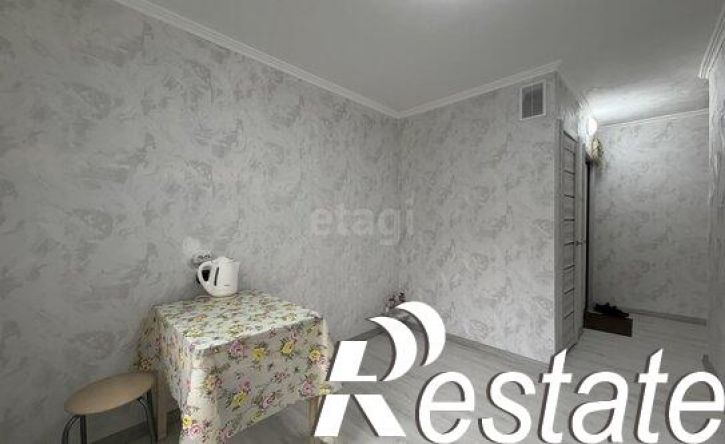 3-комн квартира улица 250-летия Челябинска, 20,  д. 20