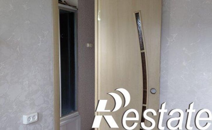 2-комн квартира улица Сони Кривой, 49А,  д. 49А