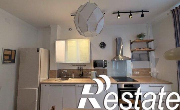 3-комн квартира улица Блюхера, 51,  д. 51