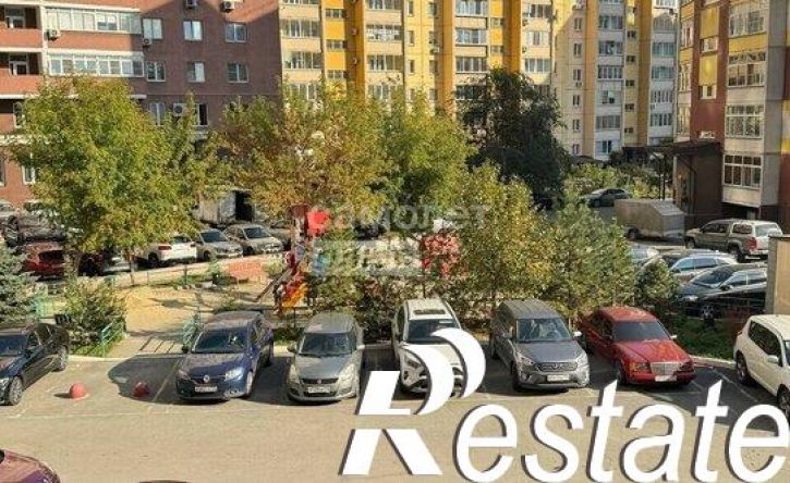 3-комн квартира улица Шаумяна, 122,  д. 122