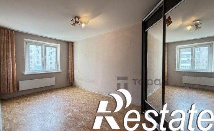 2-комн квартира улица Братьев Кашириных, 76,  д. 76