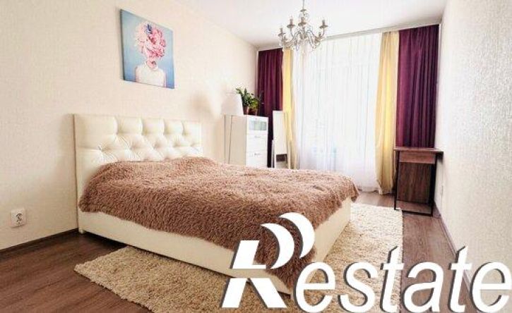 2-комн квартира улица Петра Сумина, 18,  д. 18