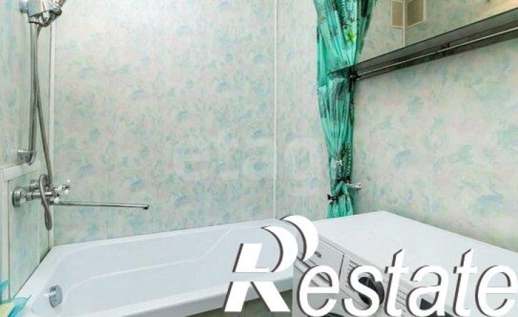 4-комн квартира улица Потёмкина, 18А,  д. 18А