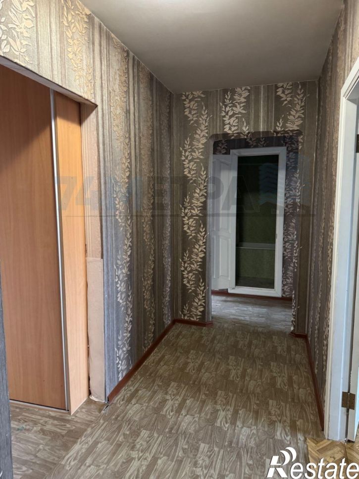 3-комн квартира Блюхера ул, 81А