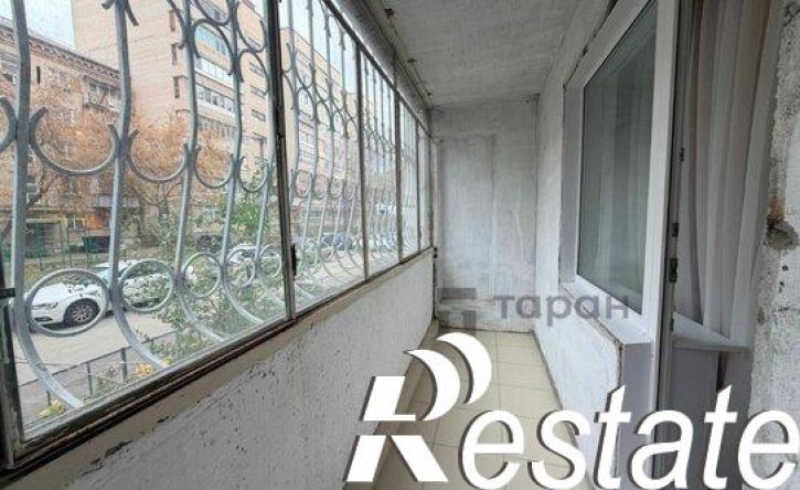 4-комн квартира улица Доватора, 42В,  д. 42В