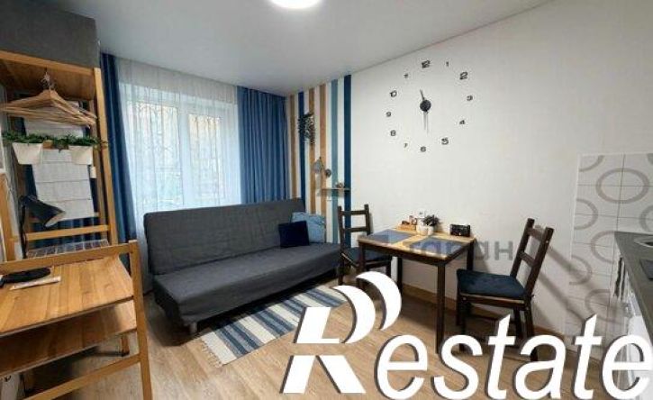 4-комн квартира улица Доватора, 42В,  д. 42В