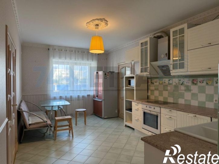 3-комн квартира Энтузиастов ул, 14в
