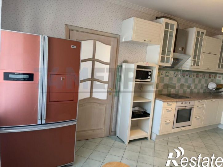 3-комн квартира Энтузиастов ул, 14в