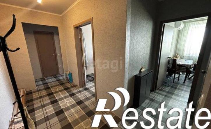 3-комн квартира улица Бейвеля, 112,  д. 112